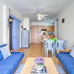 Andrea Seaside Apartment