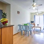 Andrea Seaside Apartment